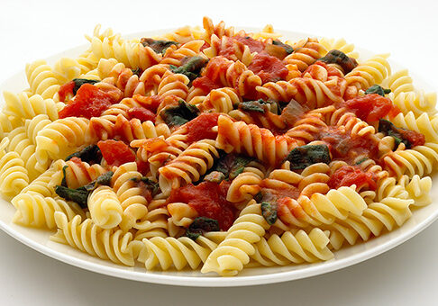 tn_150_Rotini_with_RedSpinachSauce